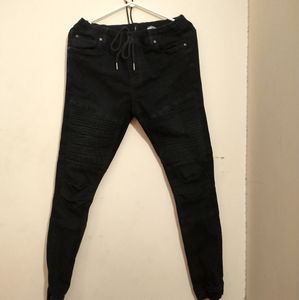 barely used pair of tight fitting navy blue pants 👖